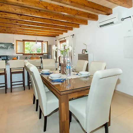 Owl La Rafal - Luxury Retreat With Mountain Views