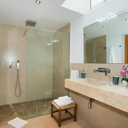 Willa Owl La Rafal - Luxury Retreat With Mountain Views Port de Pollença